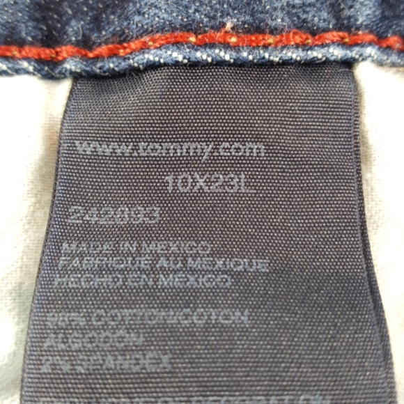 Spirit Crop Tommy Hilfiger Dark Wash Jeans (10) - Picture 7 of 10